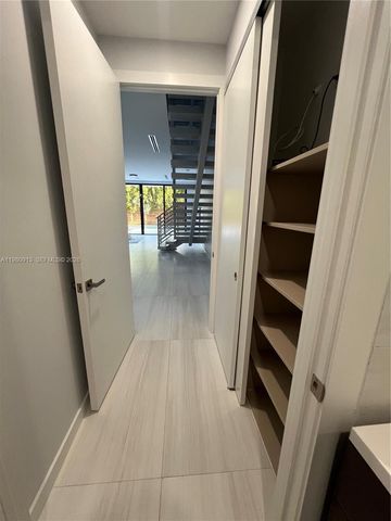 1533 SW 22 terrace, Miami, FL 33145