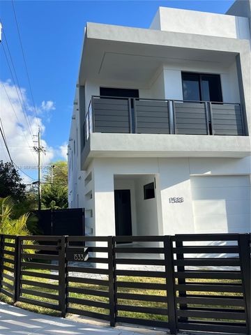 1533 SW 22 terrace, Miami, FL 33145