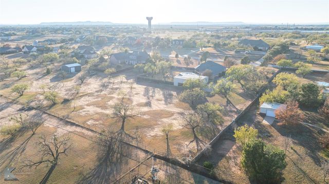 7949 DROVERS Lane, Abilene, TX 79602