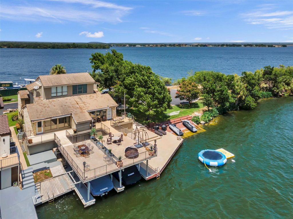 533 Lighthouse DR 3, Horseshoe Bay, TX 78657