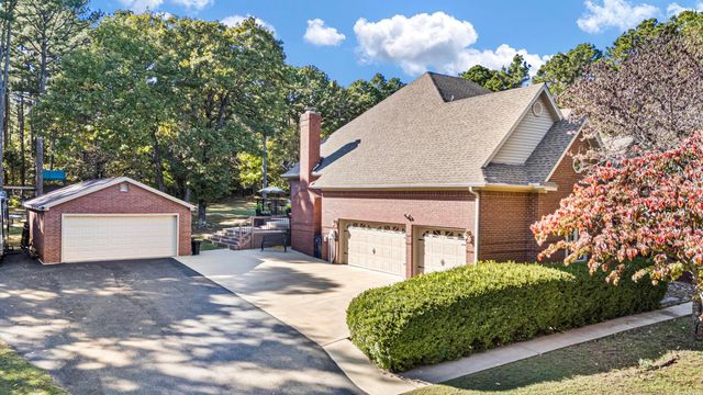 211 Park Road, Russellville, AR 72801