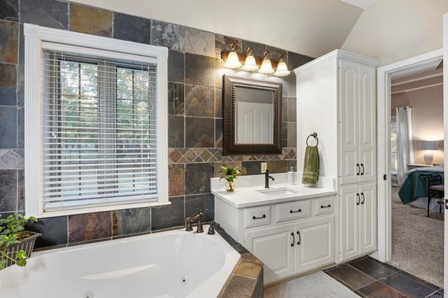 211 Park Road, Russellville, AR 72801