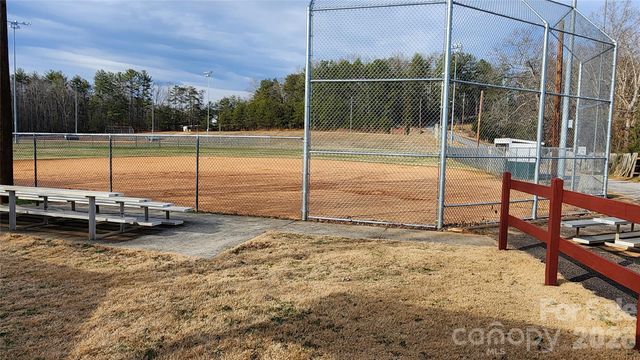 200 Park Place, Morganton, NC 28655