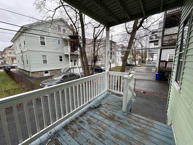 94 Lonsdale St 1, Boston, MA 02124