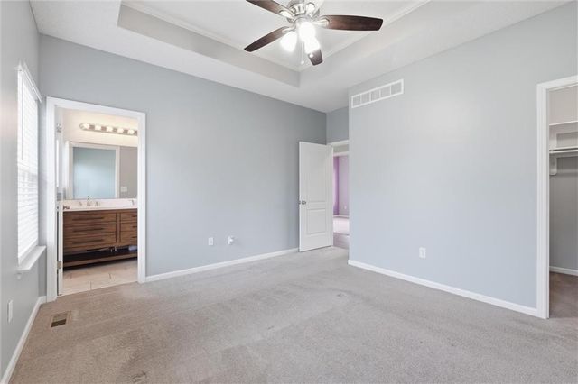 1501 N 6th Street E, Louisburg, KS 66053