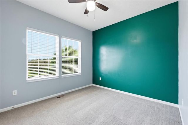 1501 N 6th Street E, Louisburg, KS 66053