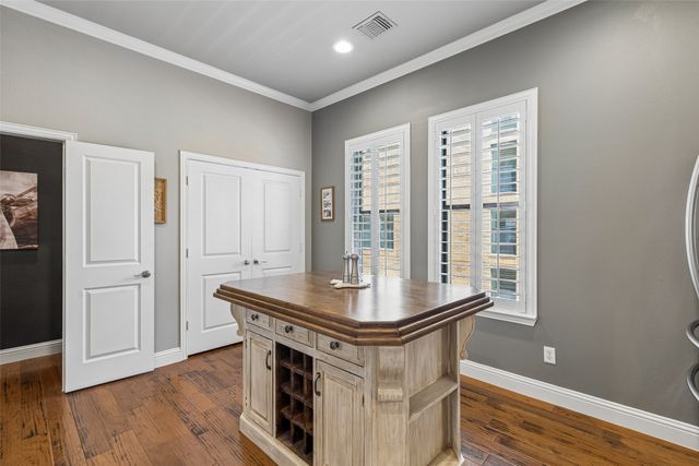 600 E Bluff Street, Fort Worth, TX 76102