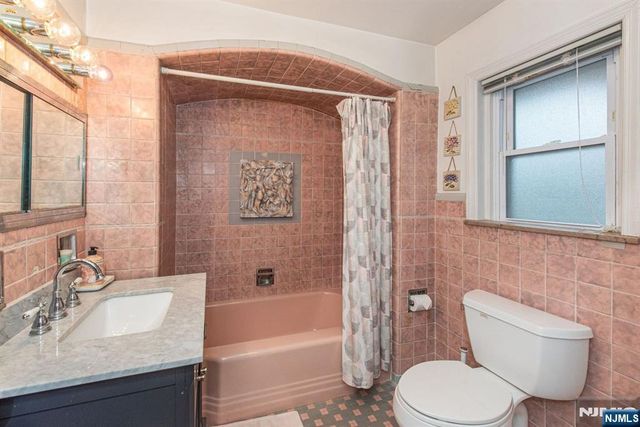 685 Blanch Avenue, Norwood, NJ 07648