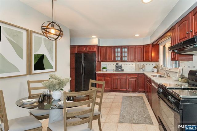 685 Blanch Avenue, Norwood, NJ 07648