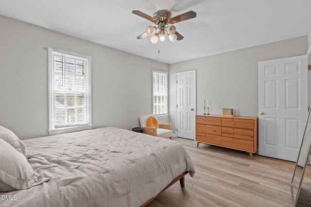 105 Greenmont Lane, Cary, NC 27511