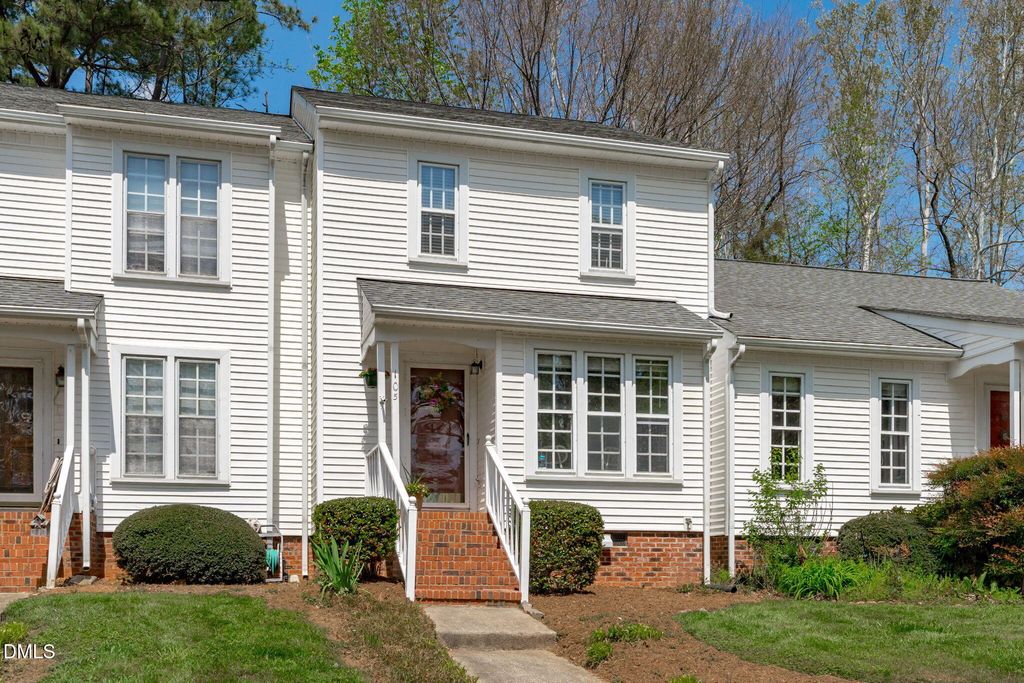 105 Greenmont Lane, Cary, NC 27511