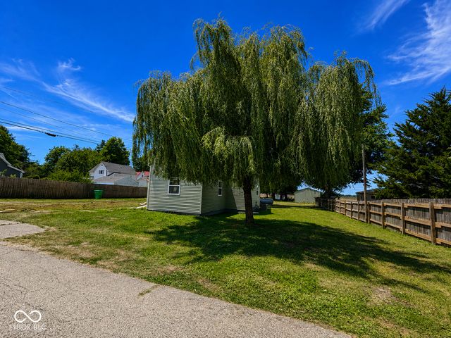 102 N Prairie Street, New Richmond, IN 47967