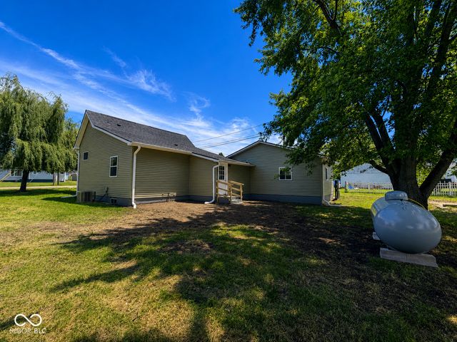 102 N Prairie Street, New Richmond, IN 47967