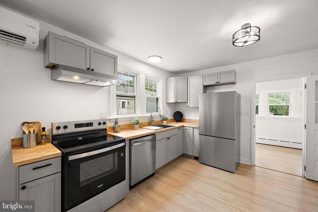 2526 EBRIGHT RD, Wilmington, DE 19810
