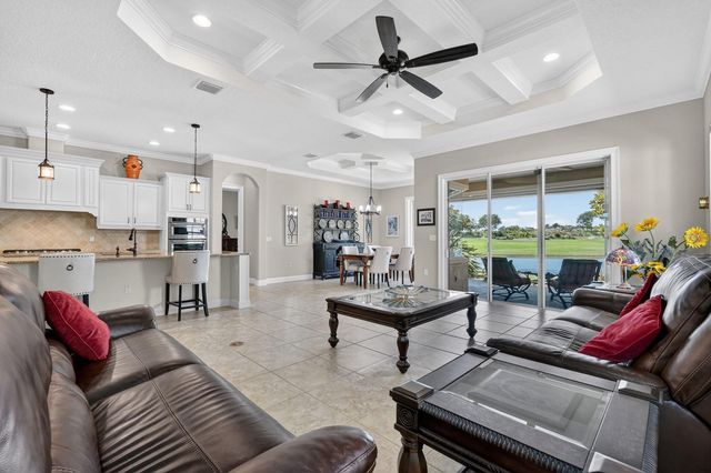 167 ASPEN WAY, Palm Coast, FL 32137