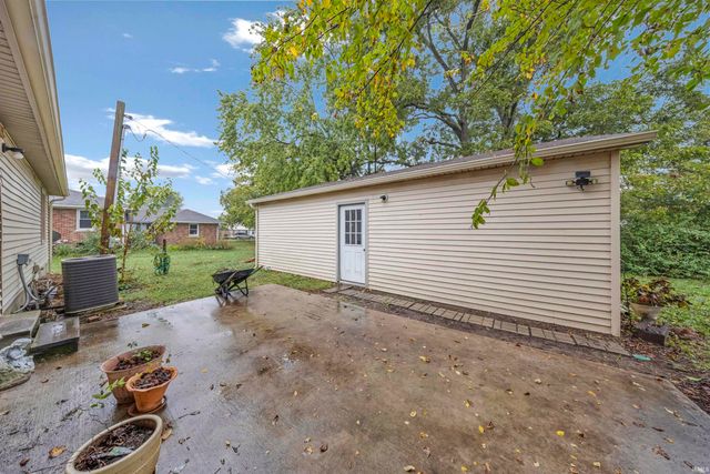 403 N West Street, Fort Branch, IN 47648