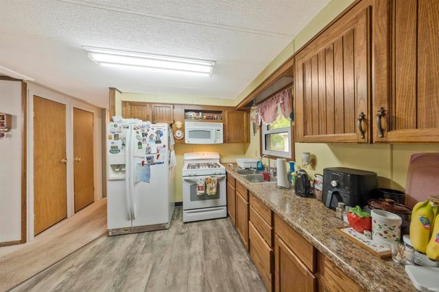 403 N West Street, Fort Branch, IN 47648