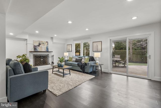 1753 GLASTONBERRY, Potomac, MD 20854