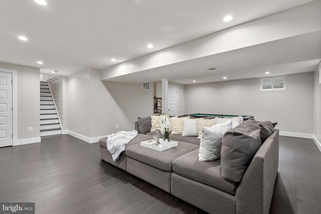 1753 GLASTONBERRY, Potomac, MD 20854