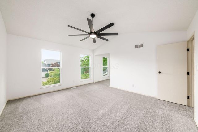 6428 Berry Pond Way, Canal Winchester, OH 43110