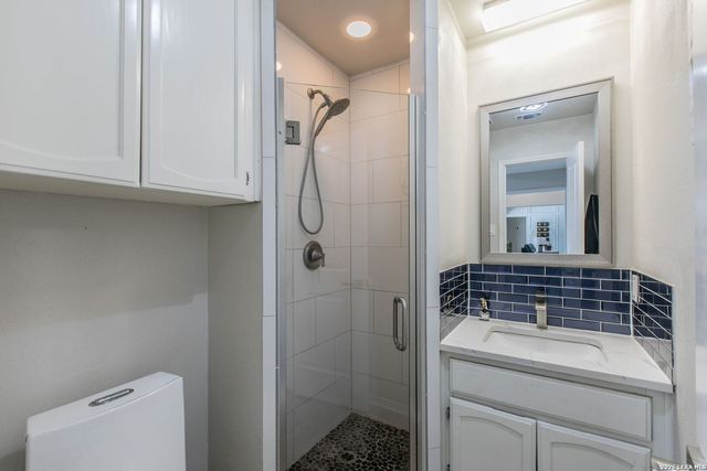 3010 View Oak, San Antonio, TX 78232