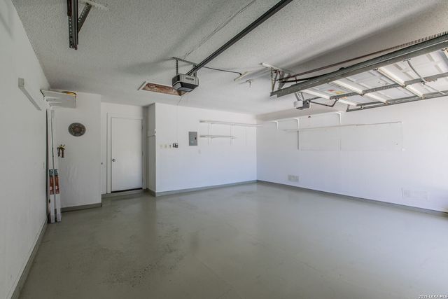 3010 View Oak, San Antonio, TX 78232