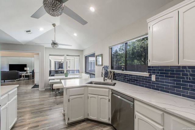3010 View Oak, San Antonio, TX 78232