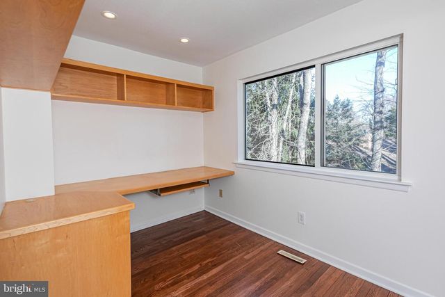 7 GORDON WAY, Princeton, NJ 08540