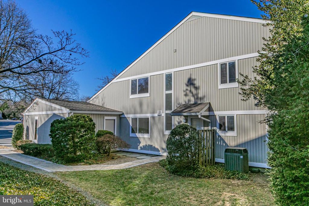 7 GORDON WAY, Princeton, NJ 08540