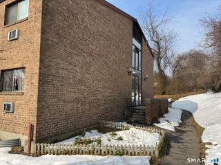 235 Henry Avenue 11J, Stratford, CT 06614