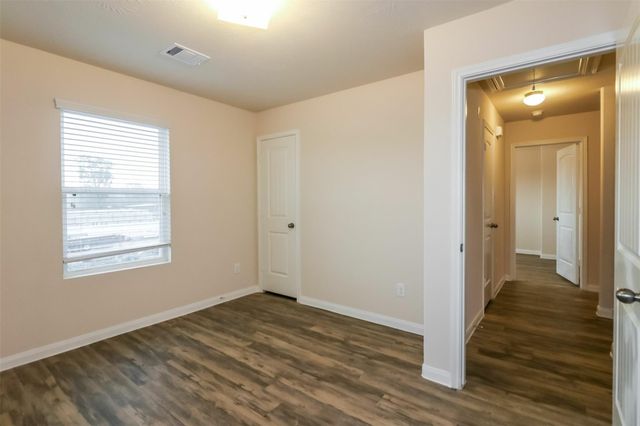 6138 Peaceful Ridge Drive, Houston, TX 77048