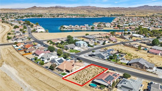 14190 Rivers Edge Road, Helendale, CA 92342