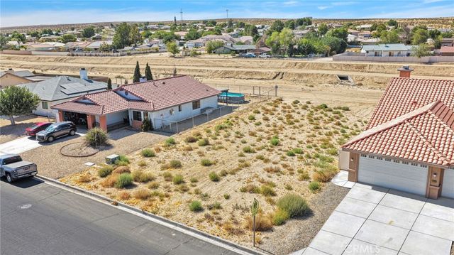 14190 Rivers Edge Road, Helendale, CA 92342