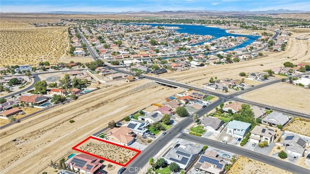14190 Rivers Edge Road, Helendale, CA 92342