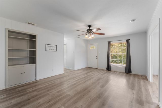 613 Graham Street, Mineola, TX 75773