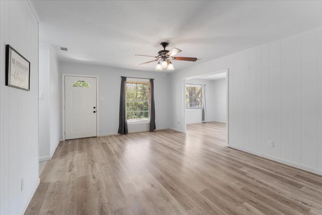 613 Graham Street, Mineola, TX 75773