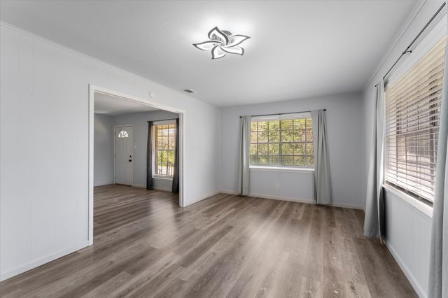 613 Graham Street, Mineola, TX 75773