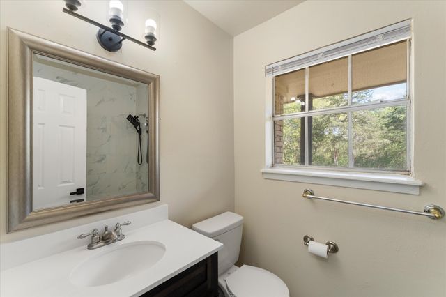 613 Graham Street, Mineola, TX 75773