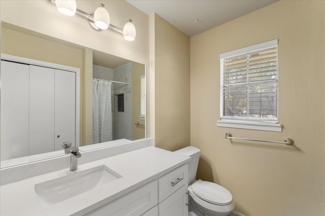 613 Graham Street, Mineola, TX 75773