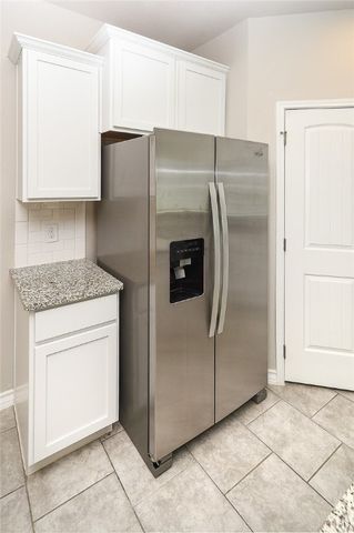 2217 Medusa Dr, Portland, TX 78374