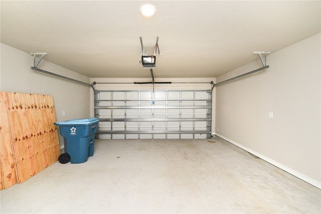 2217 Medusa Dr, Portland, TX 78374