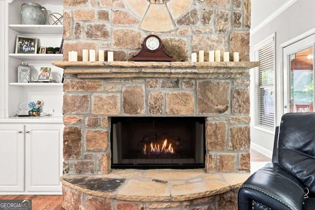 8915 Maple Run Trail, Gainesville, GA 30506