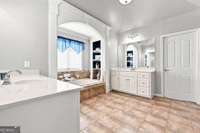 8915 Maple Run Trail, Gainesville, GA 30506