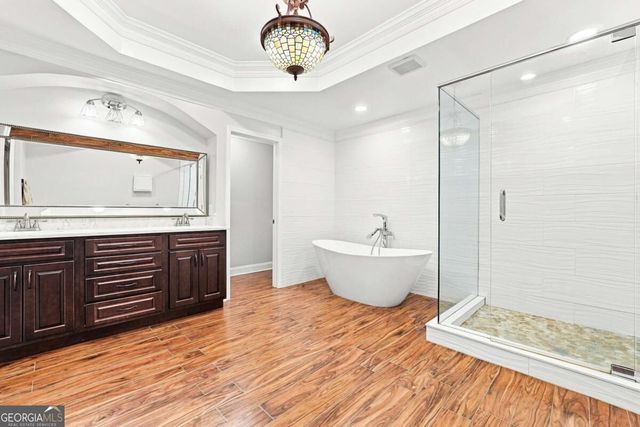 8915 Maple Run Trail, Gainesville, GA 30506