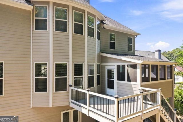 8915 Maple Run Trail, Gainesville, GA 30506