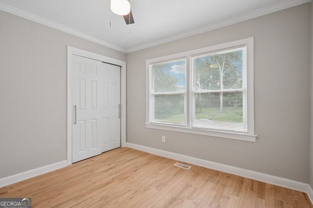 1335 East Washington Avenue, East Point, GA 30344