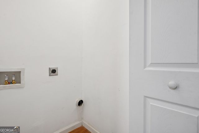 1335 East Washington Avenue, East Point, GA 30344