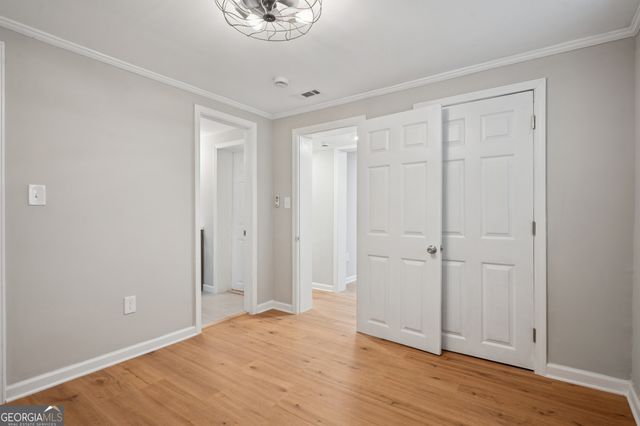 1335 East Washington Avenue, East Point, GA 30344