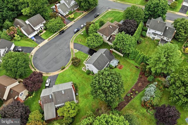 4 MOSS CT, Newark, DE 19711