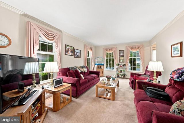 4 MOSS CT, Newark, DE 19711